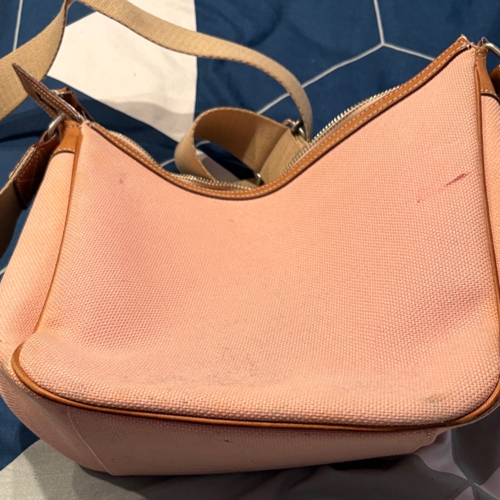 Burberry Pink Canvas Shoulder Bag with Tan Trim - Picture 4 of 10